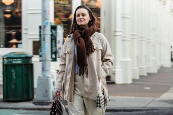 Look egal, Hauptsache warm: Zwei dicke Knoten schützen dich vor kaltem Wind